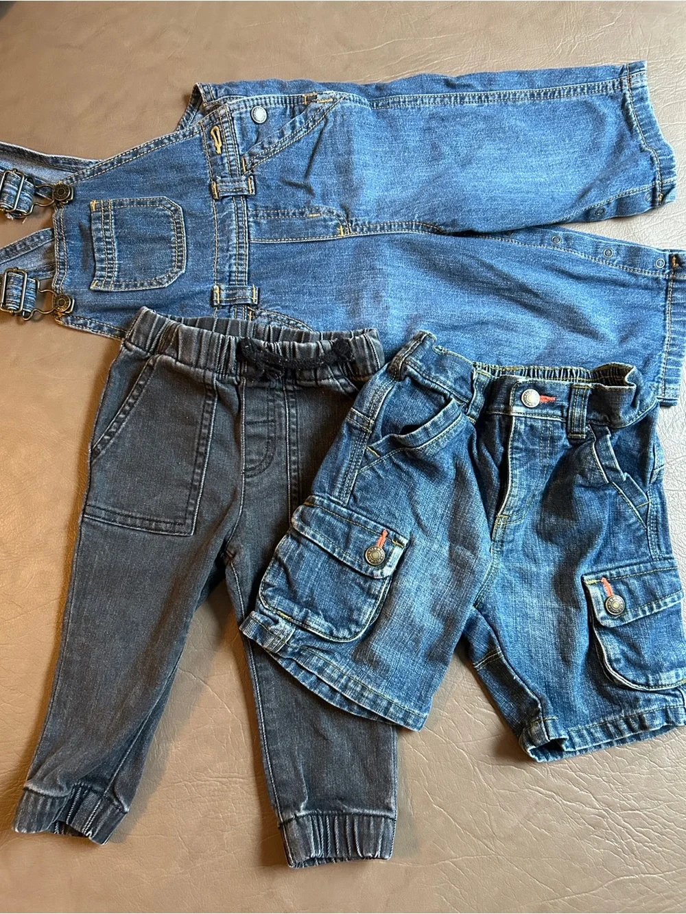Toddler Denim Bundle 12M–18M | Blue Overalls & Shorts. Charcoal Jeans | 3 Pieces